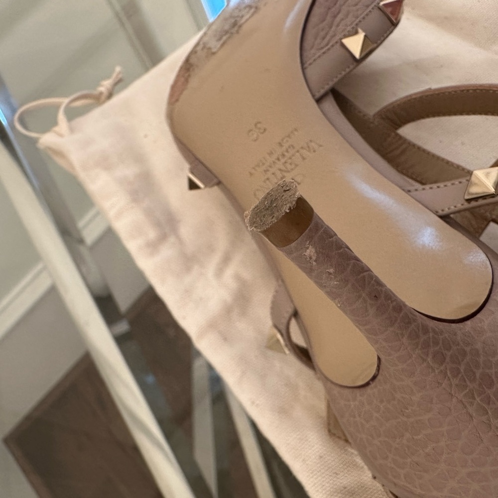 Valentino Garavani Rockstuds - Picture 5 of 9